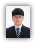 Sang-Yun Lee 사진